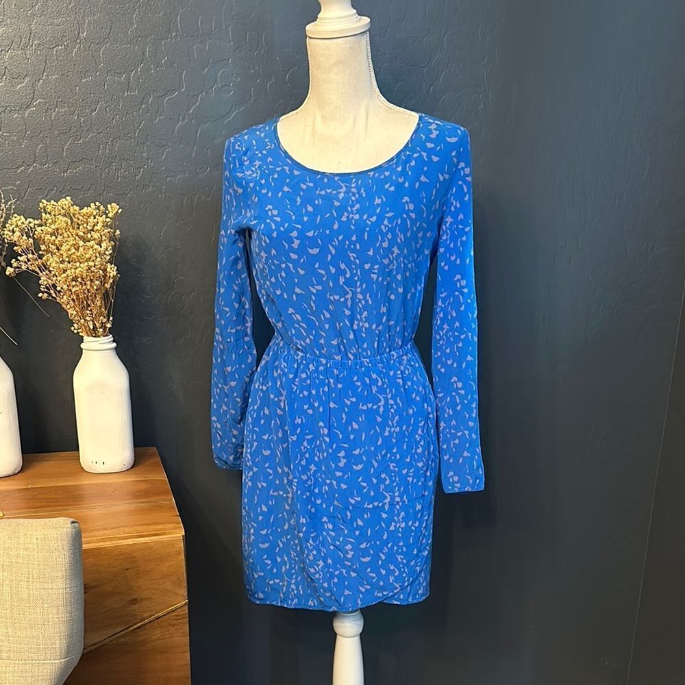 Broadway & Broome silk Blue Long‎ Sleeve Sequined Dress